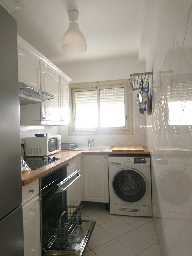 One-Bedroom Apartment Near The Beach And The Old Town Антіб Екстер'єр фото